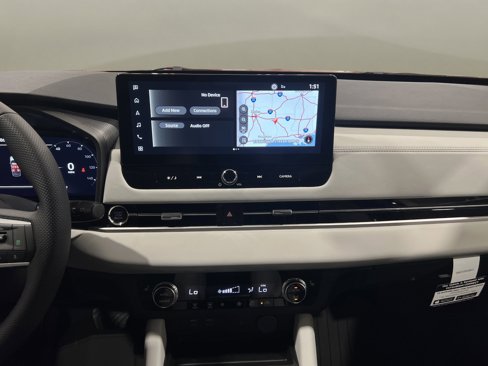 New 2025 Mitsubishi Outlander SE image 23