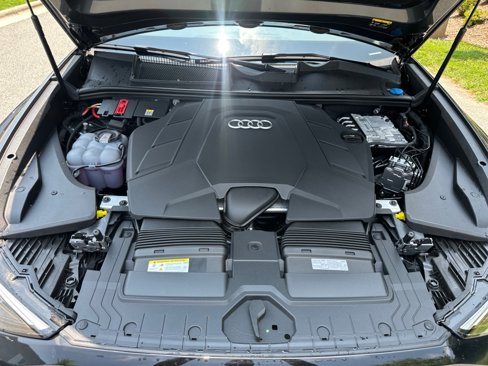 New 2025 Audi Q8 Premium Plus image 16