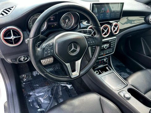 Used 2014 Mercedes-Benz CLA 250 image 21