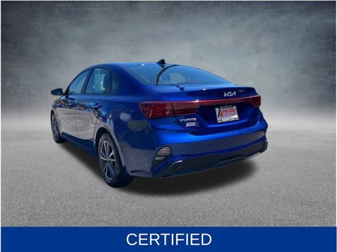 Used 2023 Kia Forte LXS image 6