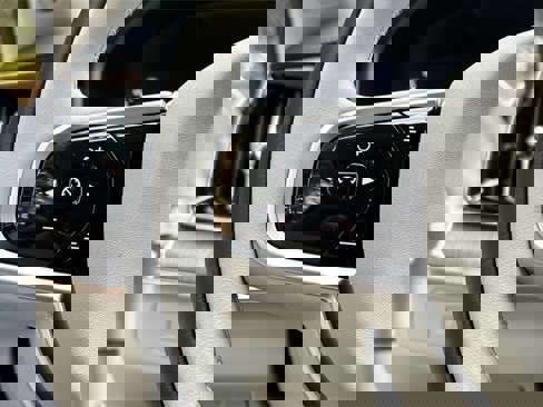 New 2026 Volvo XC90 B6 Ultra image 12