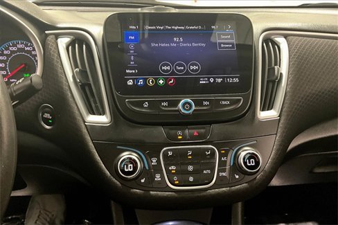 Used 2023 Chevrolet Malibu LT image 15