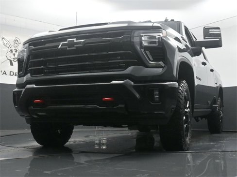 New 2026 Chevrolet Silverado 2500 LTZ w/ LTZ Plus Package image 4