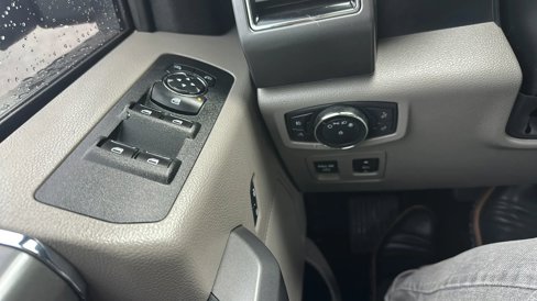 Used 2018 Ford F150 XLT w/ Equipment Group 302A Luxury image 18