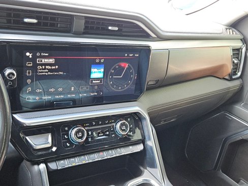 Certified 2023 GMC Sierra 1500 Denali w/ Technology Package image 15