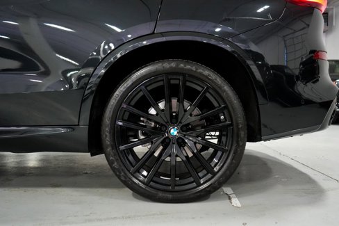Used 2023 BMW X5 xDrive40i w/ M Sport Package image 35