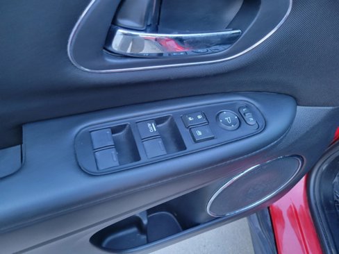 Used 2016 Honda HR-V EX image 10