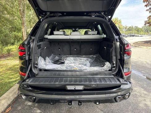 New 2026 BMW X5 xDrive40i w/ M Sport Package image 28