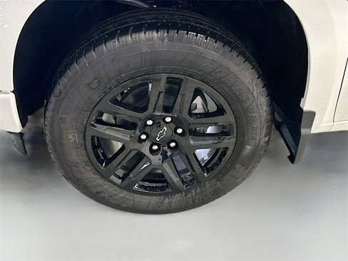New 2026 Chevrolet Silverado 1500 Custom w/ Rally Edition image 30