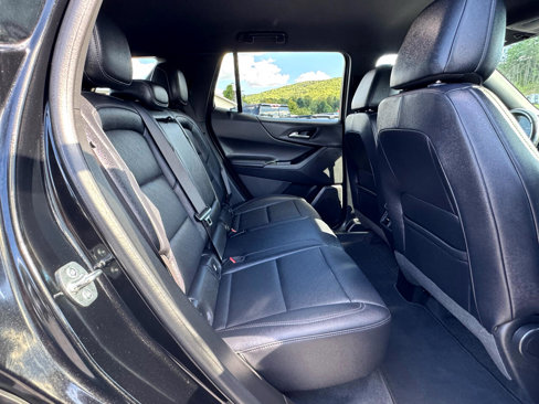 Used 2025 Chevrolet Equinox LT w/ Convenience Package II image 26
