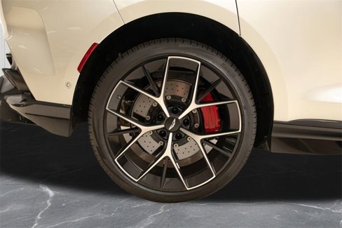 New 2025 Aston Martin DBX 707 image 45