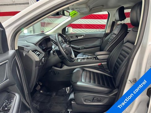 Used 2024 Ford Edge SEL image 9