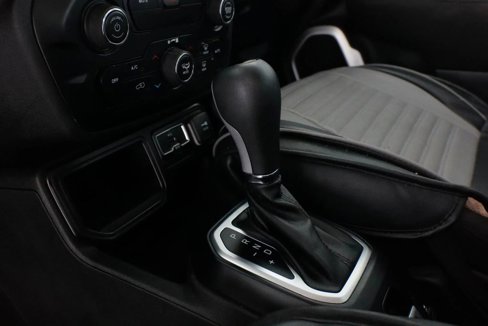 Used 2018 Jeep Renegade Latitude image 25