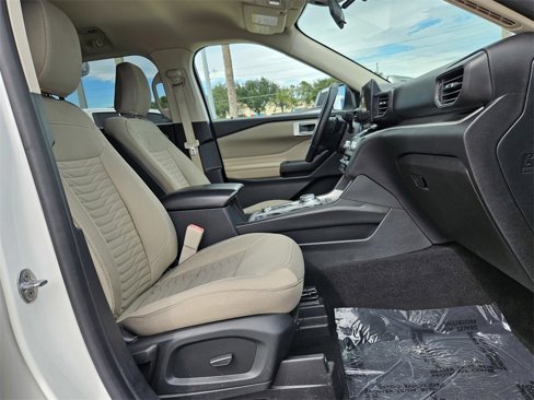 Used 2020 Ford Explorer XLT w/ Class III Trailer Tow Package image 35