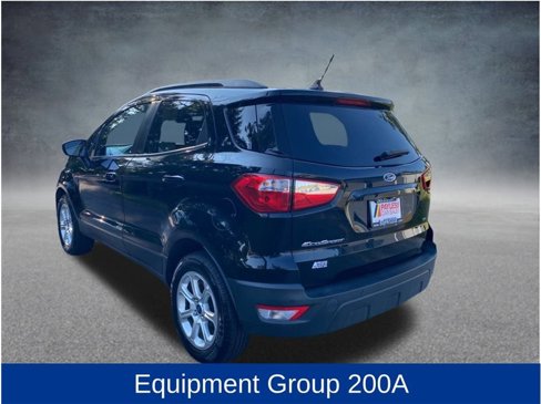 Used 2021 Ford EcoSport SE w/ SE Convenience Package image 9