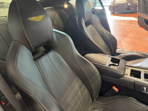 Used 2015 Aston Martin DB9 Coupe image 26
