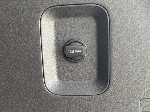 New 2026 Kia Carnival LX image 14