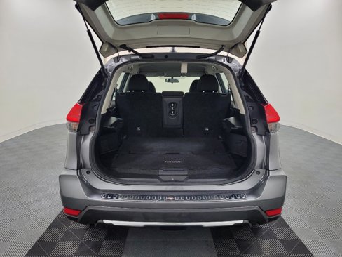 Used 2017 Nissan Rogue S image 29