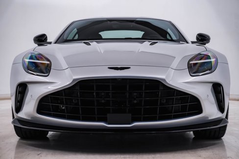 New 2026 Aston Martin V8 Vantage Coupe image 5