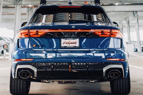 New 2025 Audi RS Q8 performance image 7