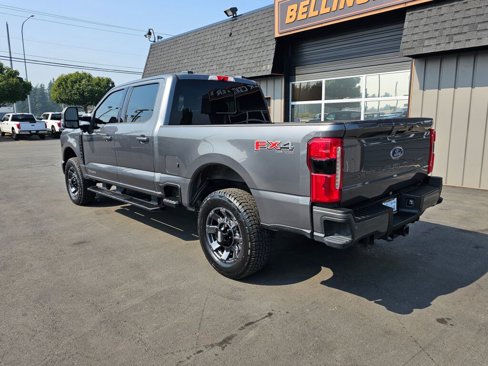 Used 2023 Ford F350 Lariat w/ Lariat Ultimate Package image 7
