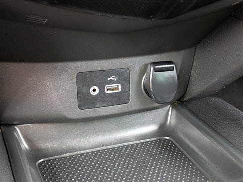 Used 2021 Nissan Rogue Sport S image 21