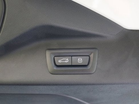 New 2026 BMW X7 xDrive40i w/ Executive Package image 37