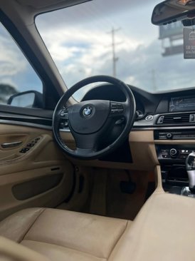 Used 2011 BMW 535i xDrive Sedan image 9
