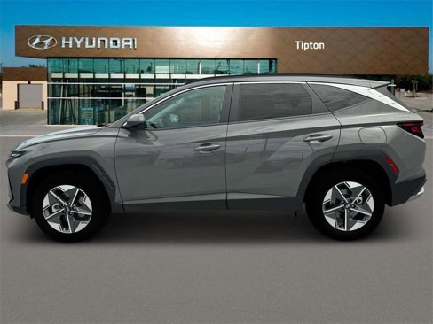 New 2025 Hyundai Tucson SEL image 3