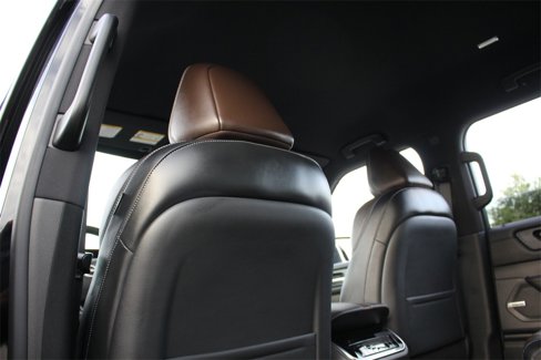 New 2026 Nissan Armada SL w/ Captain's Chari Seat Package image 16