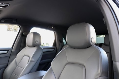 Used 2021 Porsche Cayenne image 60