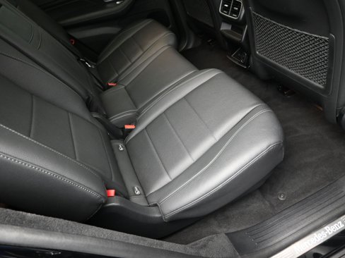 Used 2023 Mercedes-Benz GLE 350 w/ 3rd Row Seat Package image 14