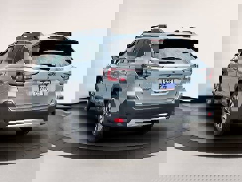 New 2025 Subaru Outback Limited image 3