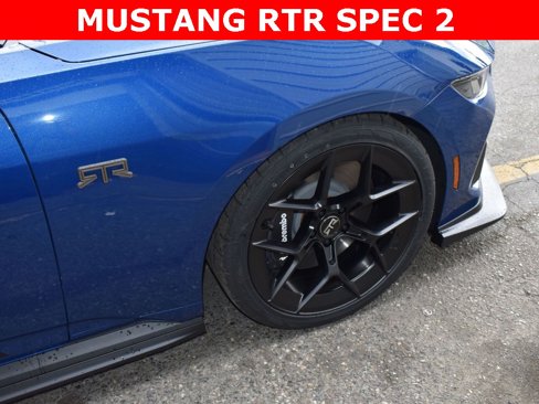 New 2024 Ford Mustang GT Premium w/ GT Performance Package image 13