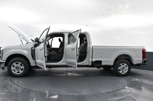 New 2026 Ford F250 XLT image 38
