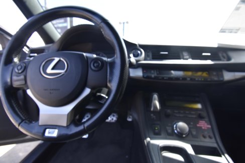 Used 2016 Lexus CT 200h image 8