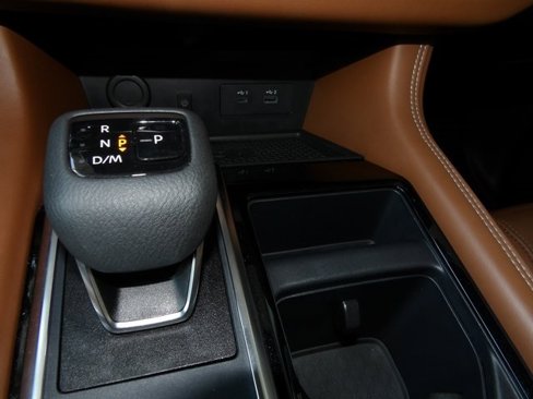 Certified 2023 Nissan Pathfinder Platinum image 35