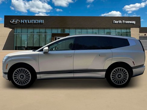 New 2026 Hyundai Ioniq 9 Calligraphy image 3