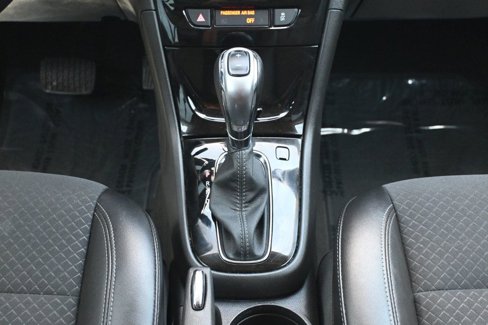 Used 2022 Buick Encore Preferred w/ Safety Package image 12