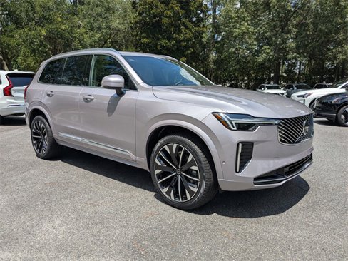 New 2026 Volvo XC90 B6 Plus w/ Protection Package Premier image 2