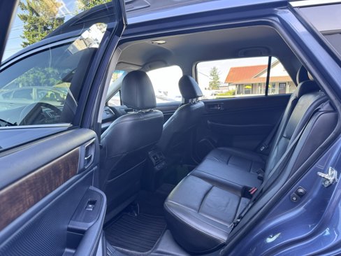 Used 2015 Subaru Outback 2.5i Limited w/ Popular Package #4 image 21