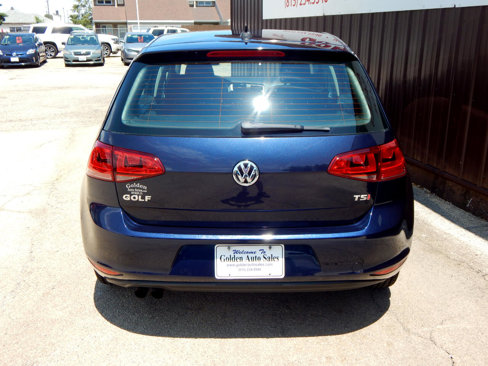 Used 2017 Volkswagen Golf S image 37