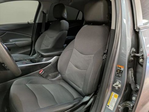 Used 2019 Chevrolet Volt LT image 9