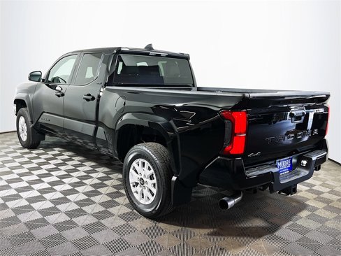 Certified 2025 Toyota Tacoma SR5 image 6