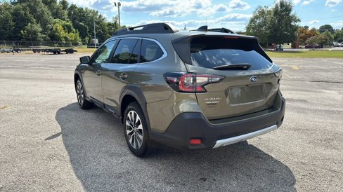Used 2024 Subaru Outback Limited image 3