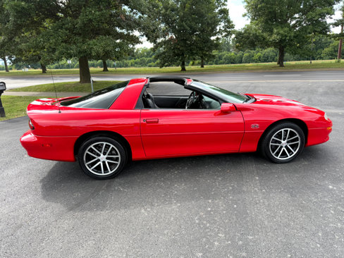 Used 2002 Chevrolet Camaro Z28 w/ SS Performance/Appearance Pkg image 18