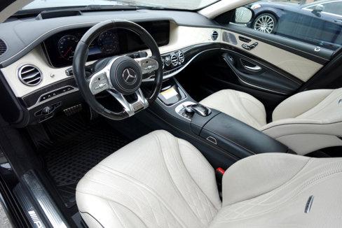Used 2020 Mercedes-Benz S 63 AMG 4MATIC Sedan w/ Warmth & Comfort Package image 23