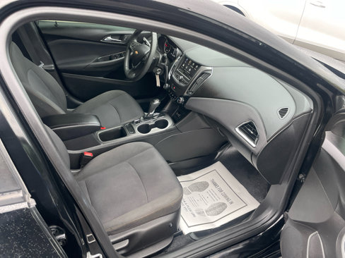 Used 2019 Chevrolet Cruze LS w/ LS Convenience Package image 29