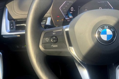 Used 2025 BMW X1 xDrive28i image 21