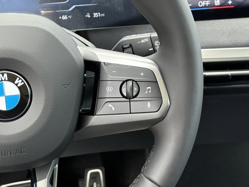 New 2026 BMW iX xDrive60 w/ M Sport Package image 24